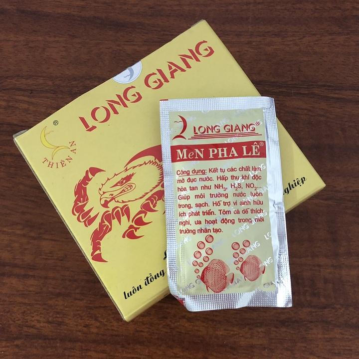 Men pha lê giúp làm trong nước bể cá