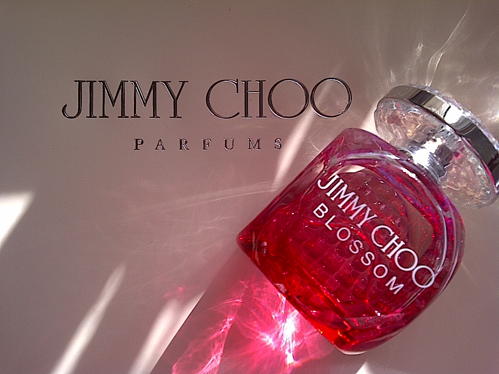 Nước hoa nữ Jimmy Choo Blossom EDP