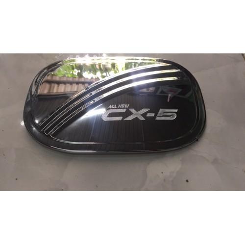 Ốp nắp bình xăng mạ crom xe mazda cx5 2018-2019