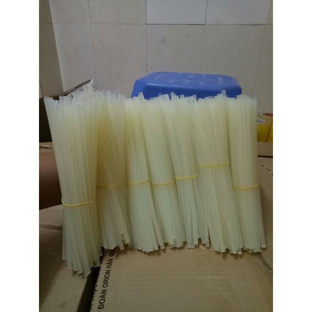 500 cây keo nến bé 0,7mm x 250mm (keo nến nhỏ)