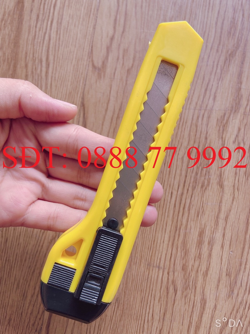 Dao rọc giấy 18mm pretul 22405