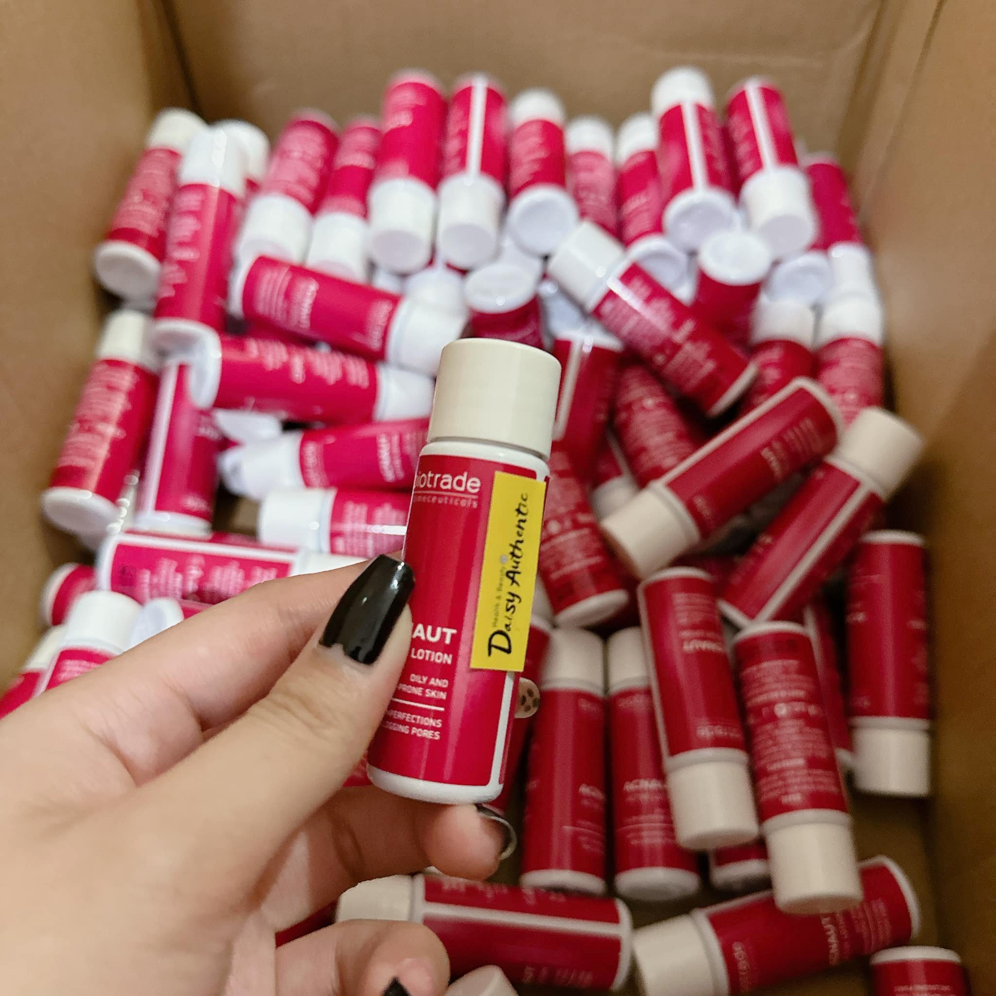 Lotion Chấm Mụn Biotrade Acnaut Active Lotion 10ml 5ml