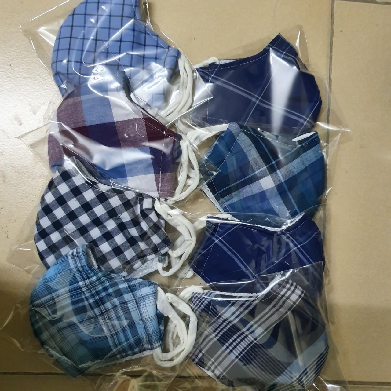 combo 10 Khẩu trang vải kẻ caro