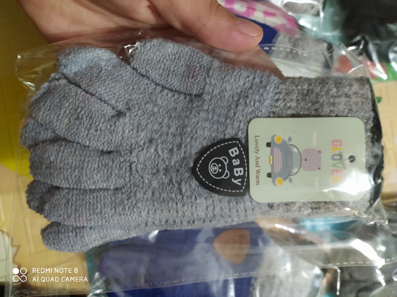 găng tay len bé trai 3-6 tuổi