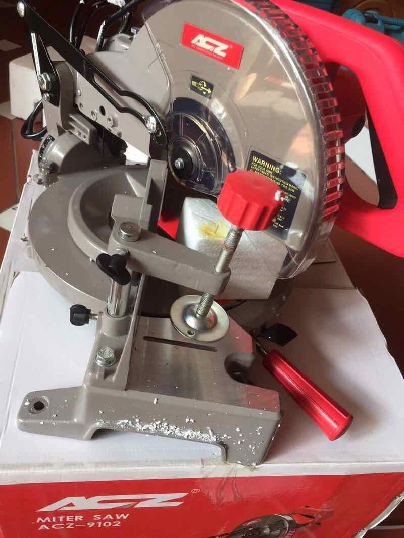 Máy cắt nhôm ngiêng đa góc ACZ 9102
