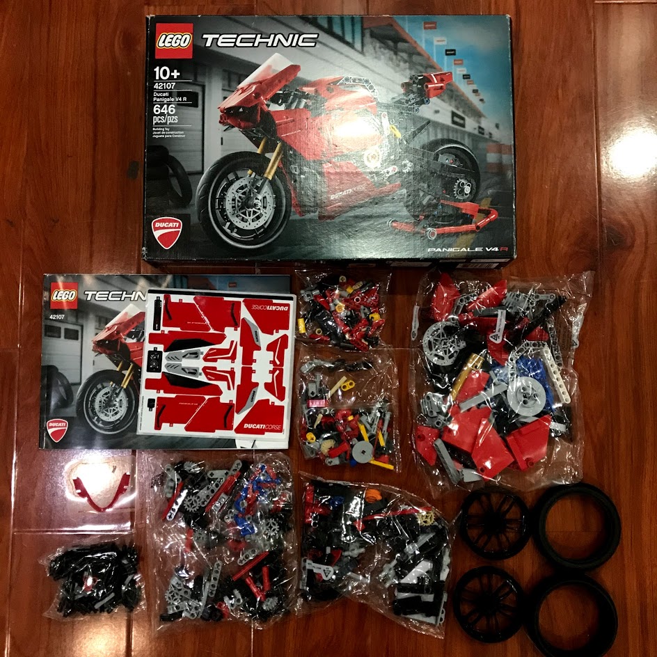 [HCM]Lego Technic 42107_Xe Moto Ducati Panigale V4 R (Chính hãng)