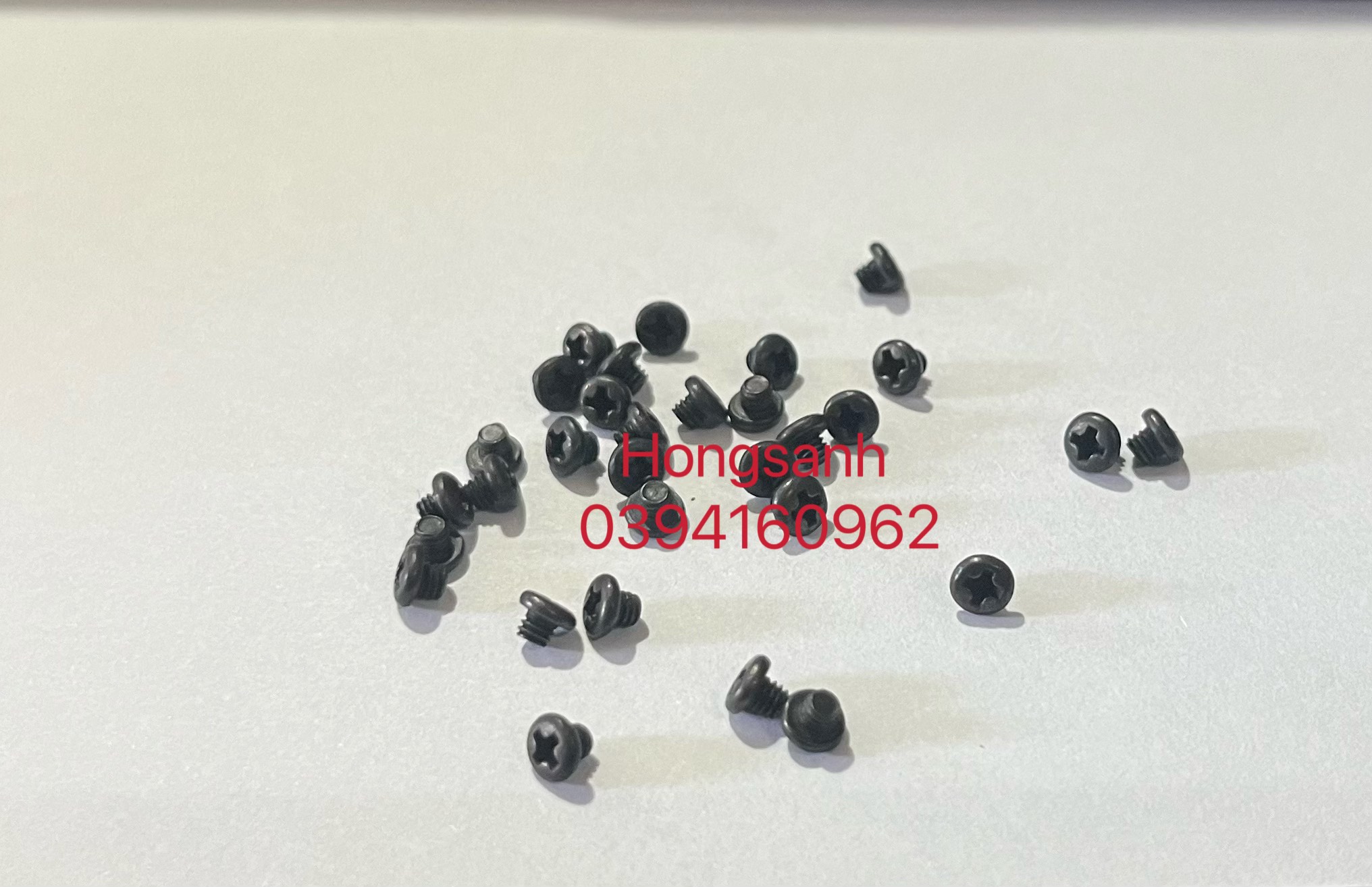 Ốc yếm ổ máy may gia đình cổ điển