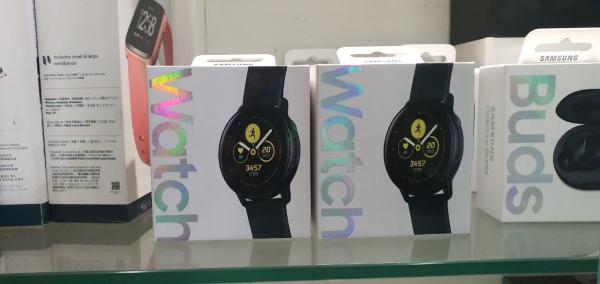 Đồng Hồ SamSung Galaxy Watch Active R500
