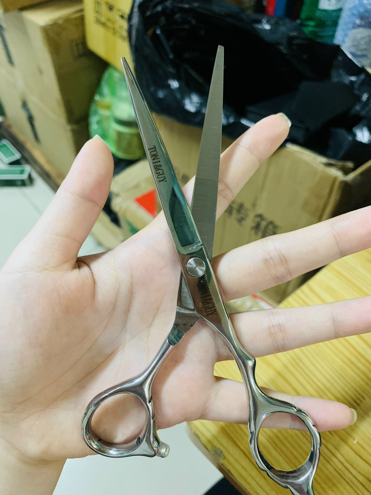 KÉO CẮT/ TỈA TÓC TONY&GUY NHIỀU MẪU SIZE 6.0 INCH