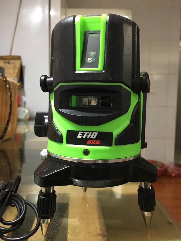 máy cân bằng  laze 2 tia xanh