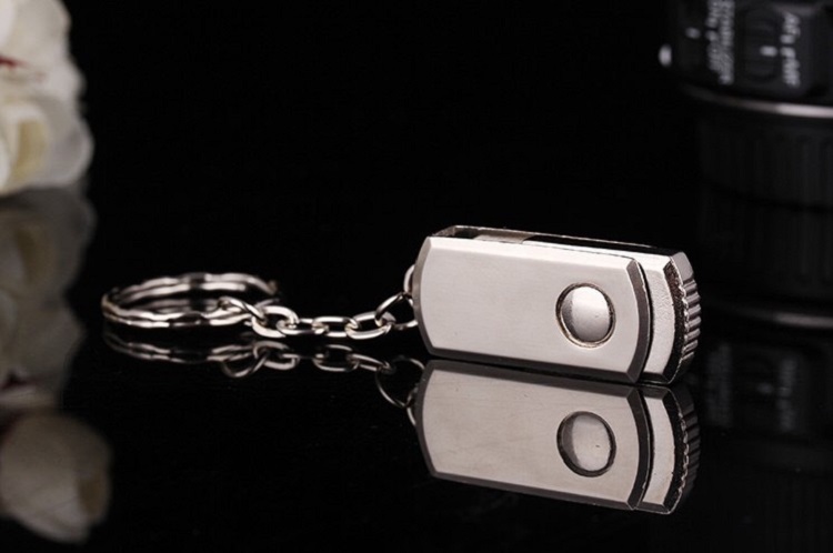 USB 8Gb móc khóa