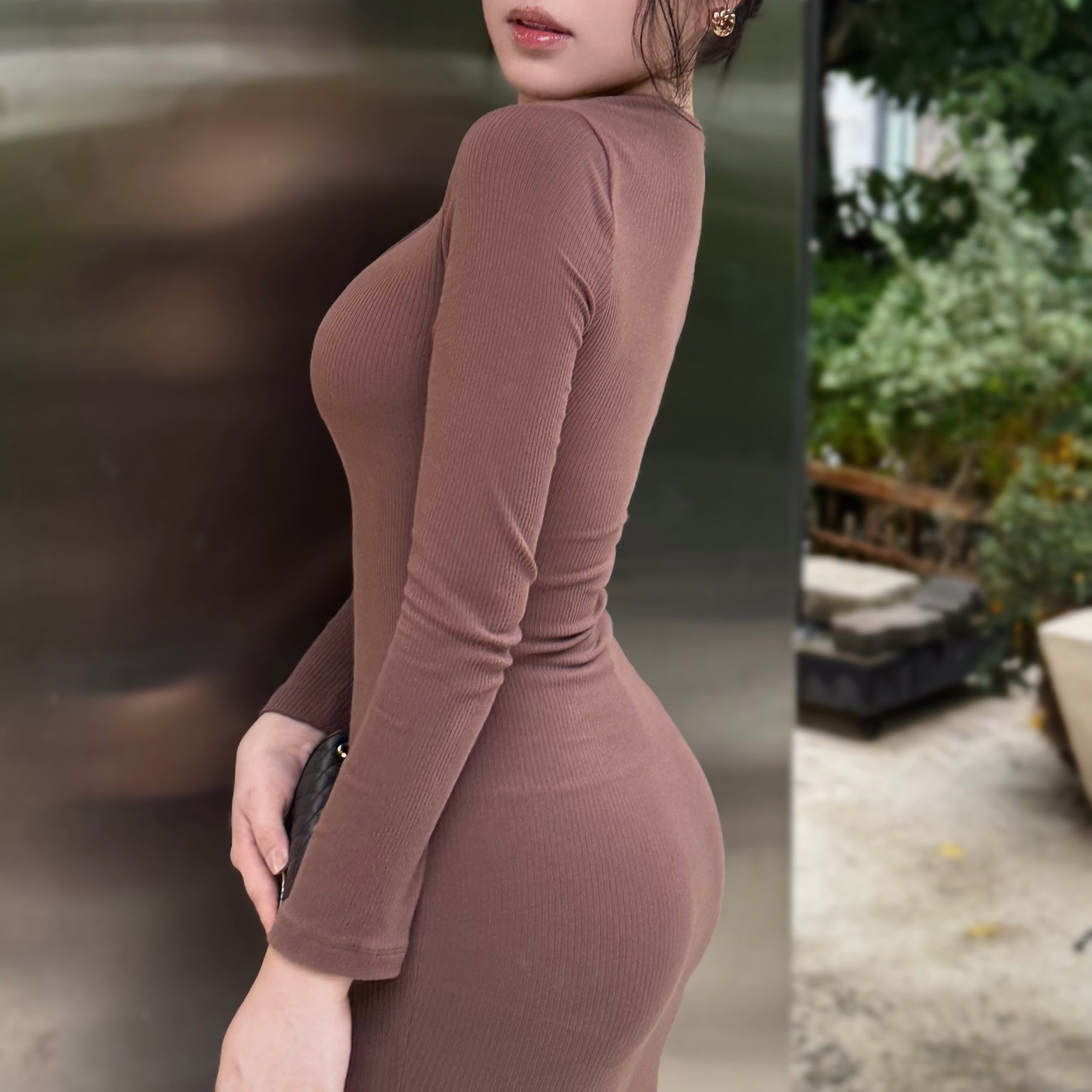 Đầm Maybi dài ôm thun cotton cut-out tay dài
