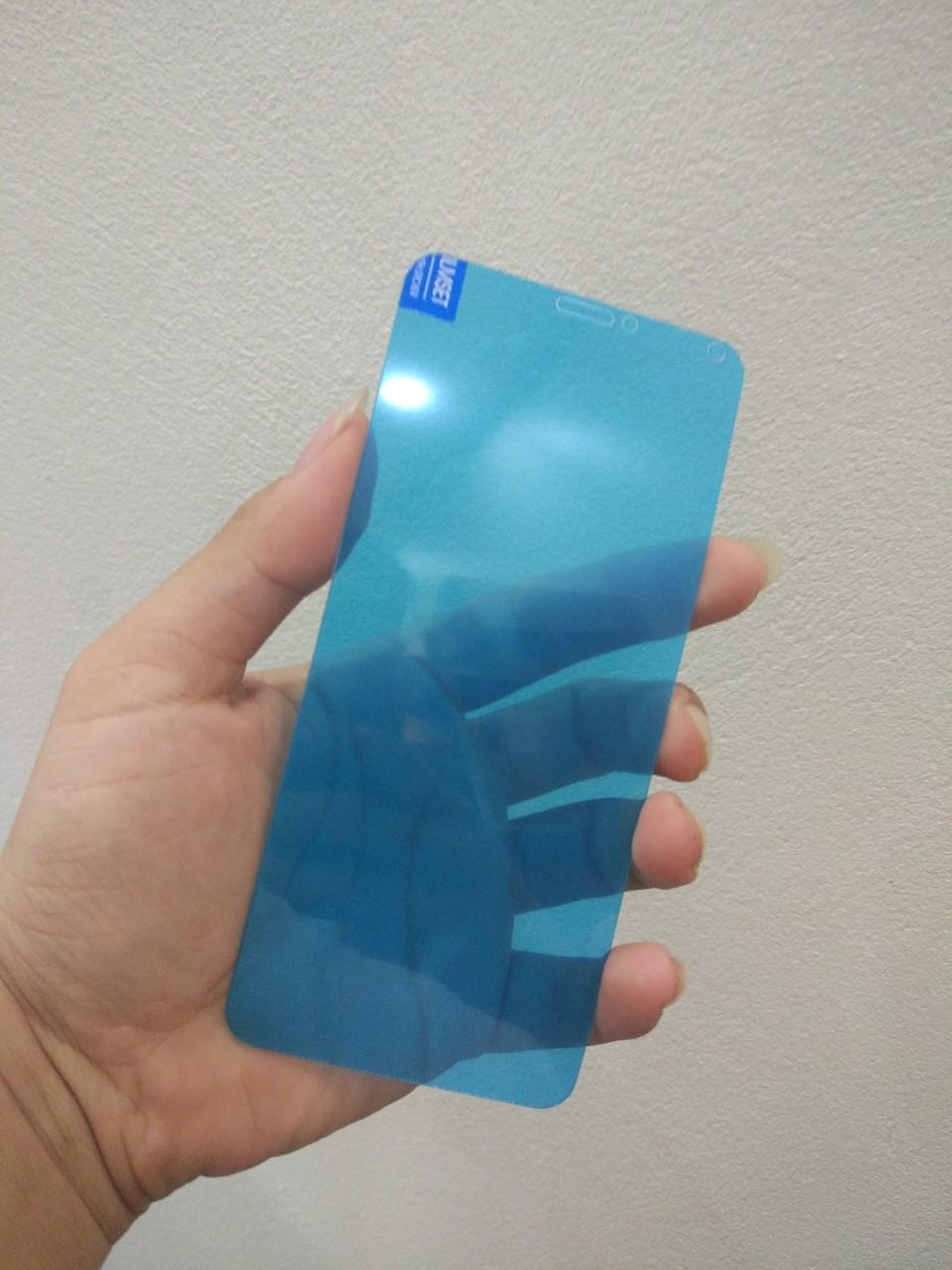 Dán dẻo chống xước cho Vsmart Bee