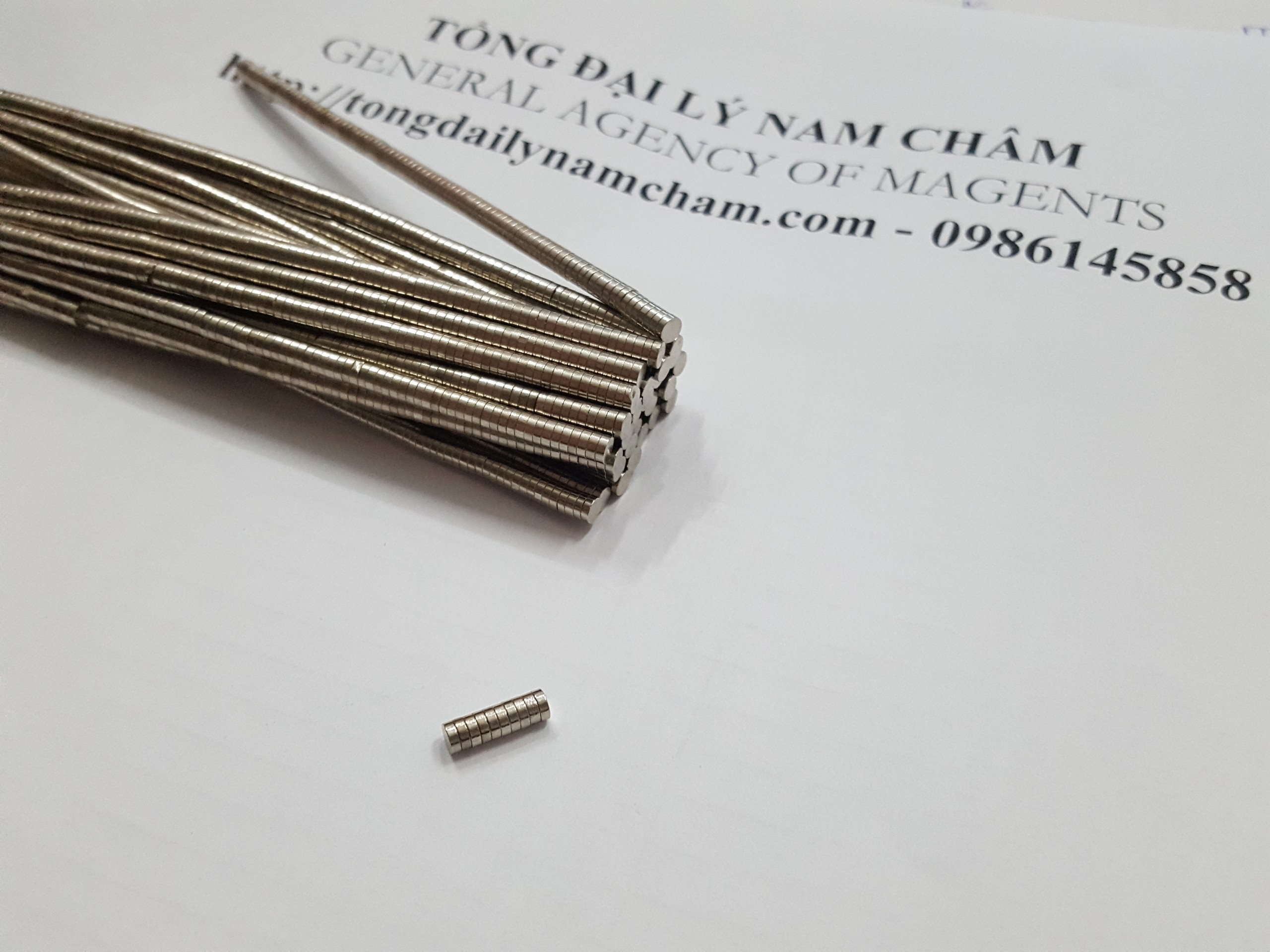 Combo 50 viên nam châm đất hiếm 3x1mm