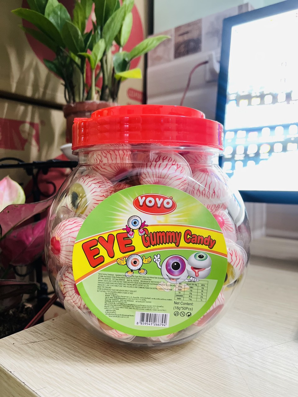 Kẹo dẻo con mắt yoyo hủ 50 viên (900g)