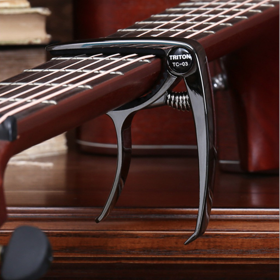 Capo Vân Gỗ Dành Cho Guitar Và Ukulele