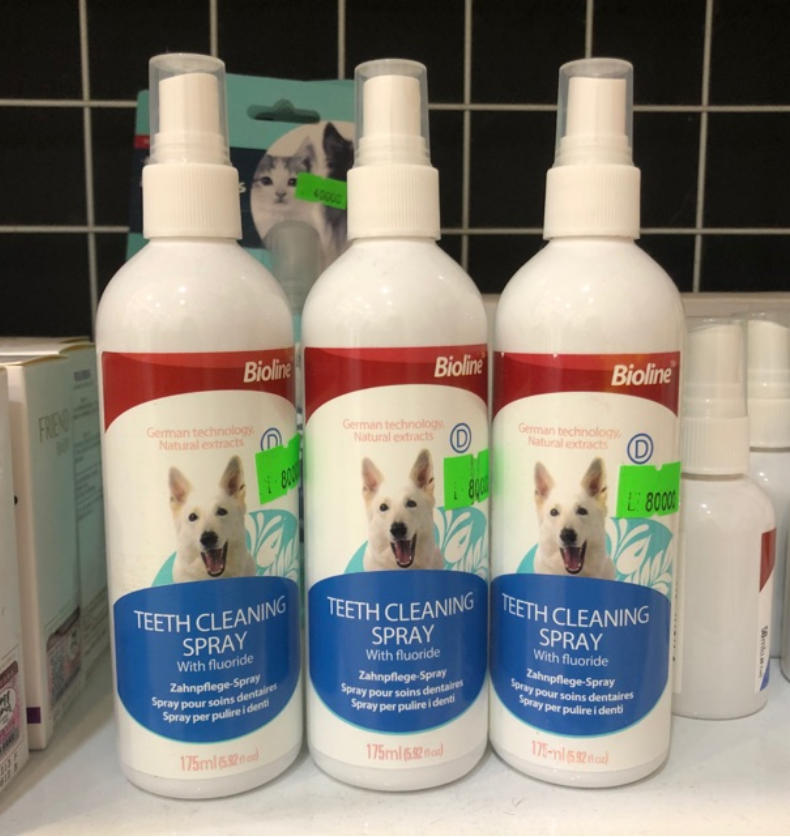 Xịt thơm miệng & nướu chân răng cho chó mèo Bioline (175ml)