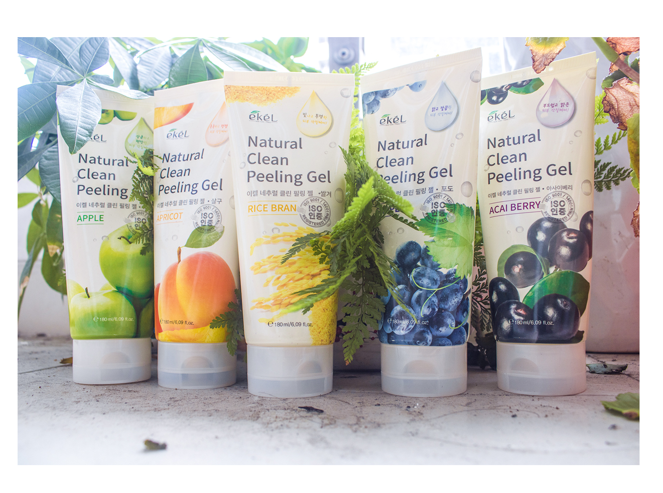 [HCM]Tẩy tế bào chết quả mơ Ekel - Ekel Natural Clean Peeling Gel Apricot