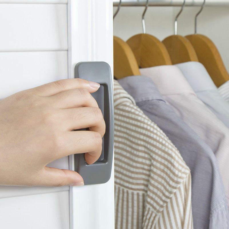 Tay nắm cửa đa năng dán ngăn kéo, cửa tủ siêu tiện dụng - giao màu ngẫu nhiên