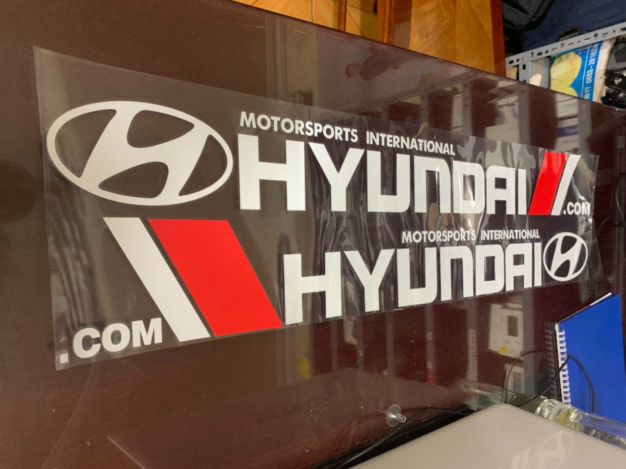 Bộ Tem HYUNDAI Phản Quang Dán Thân xe ô tô ( giá bán 2 tem )