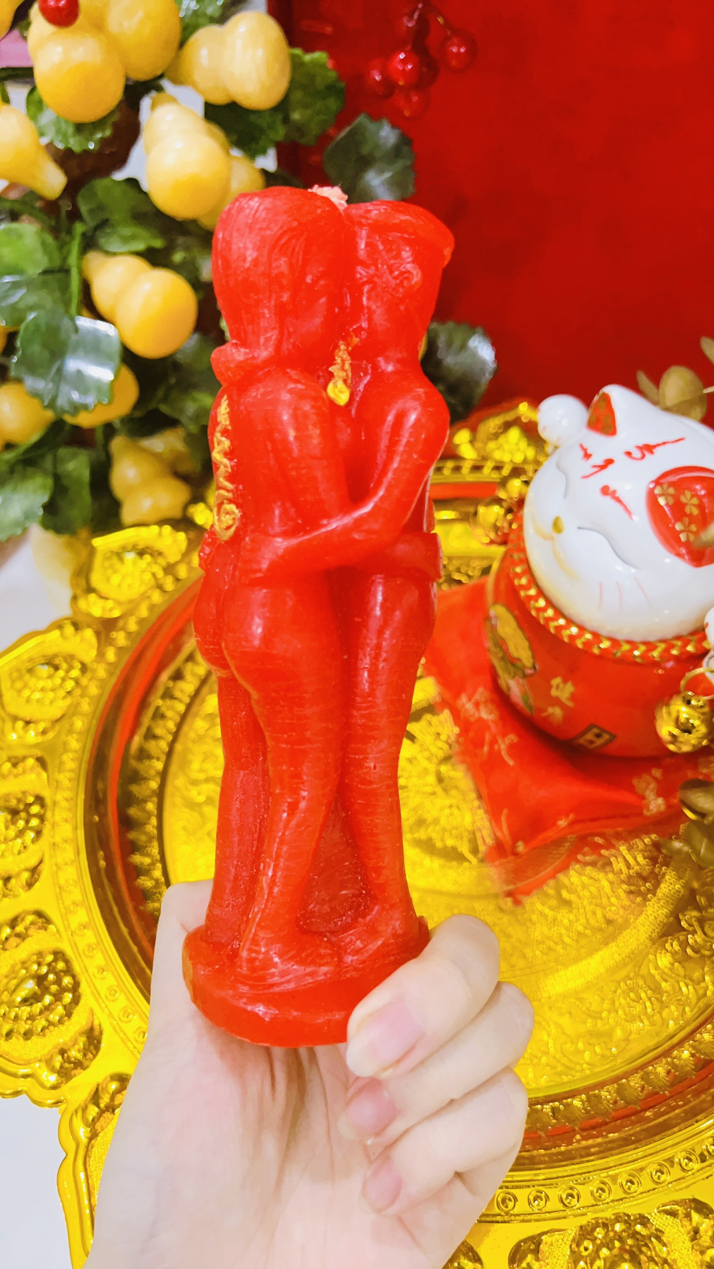 Nến yêu Inkoo yêu nhau đứng Thái Lan
