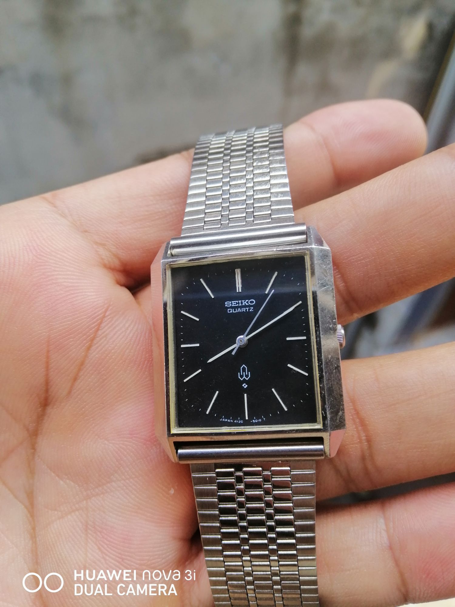 Đồng hồ nam hiệu SEIKO của Nhật