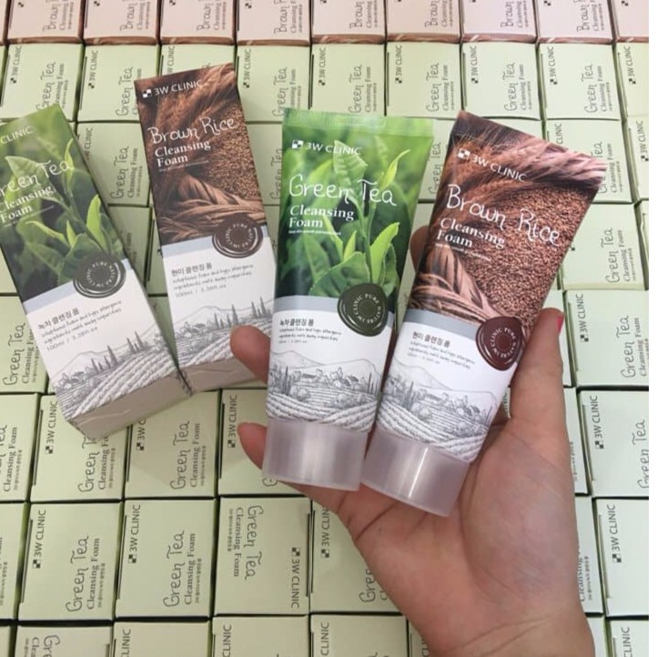 Sữa rửa mặt Trà xanh 3W Clinic 100ml