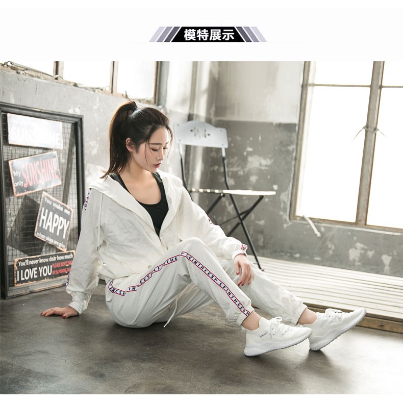 Giày Thể Thao Nữ Tập Gym Đế Mềm Cổ Chun