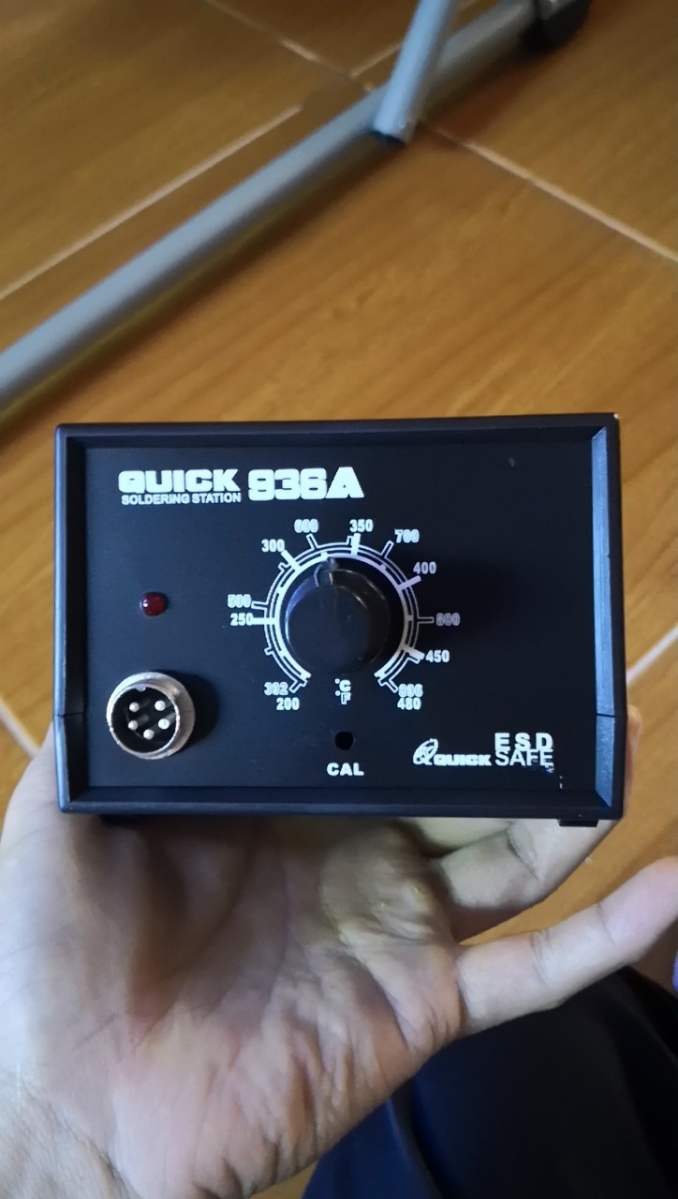 Máy hàn quick 936 a