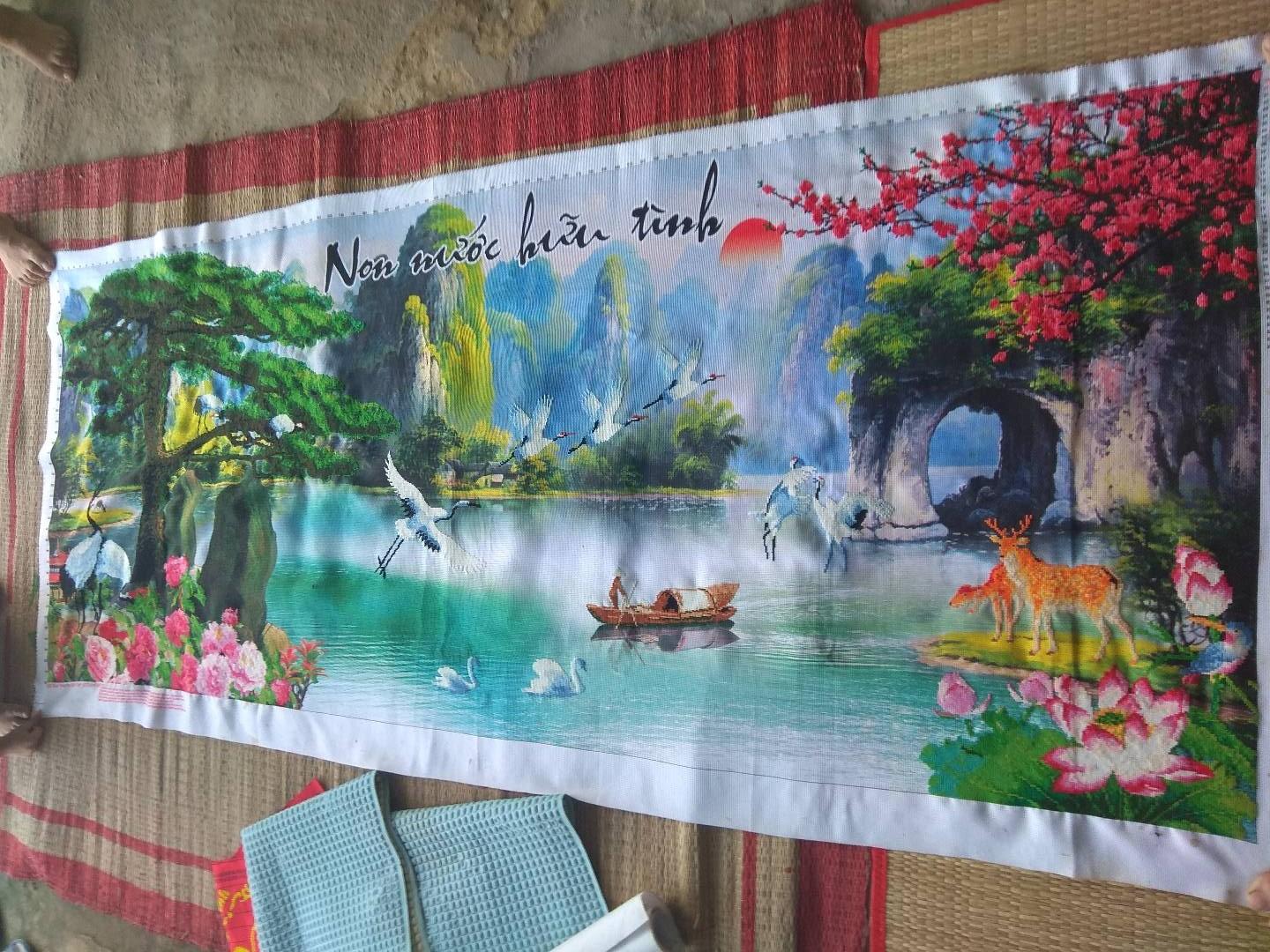 Tranh thêu Thành phẩm Non nước Hữu Tình