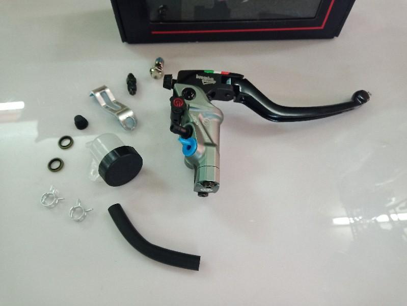 Tay dầu Bremb bên phải tay CNC sản phẩm chất lượng cao