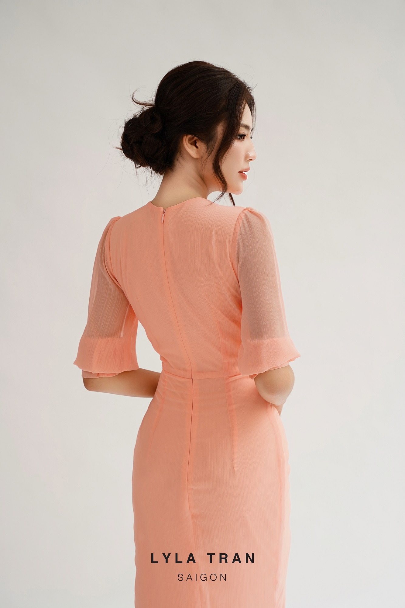ĐẦM TƠ TAY LỠ CHIẾT EO TÔN DÁNG (LOUIE DRESS)