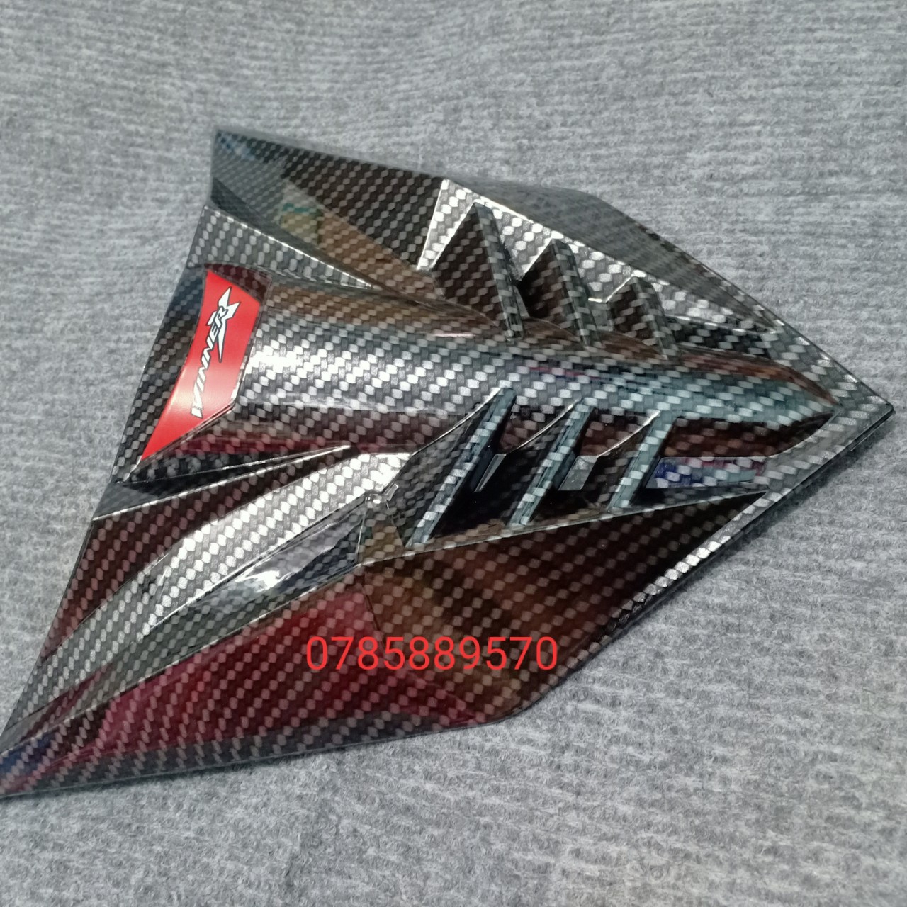 ỐP MẶT NẠ (CHỈ MŨI TRÊN) WINNER X CARBON