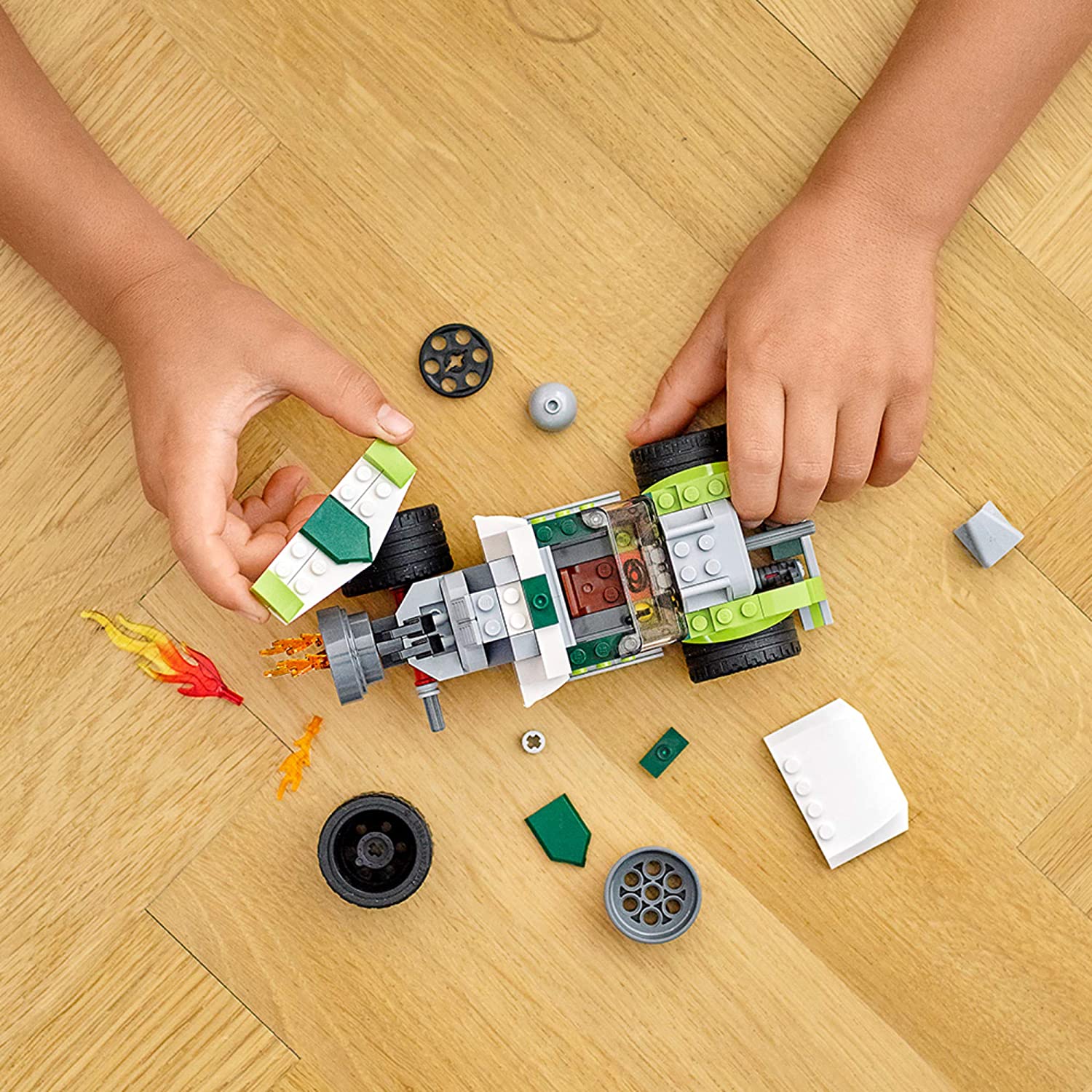 Đồ chơi LEGO CREATOR - Rocket Truck - Mã SP 31103