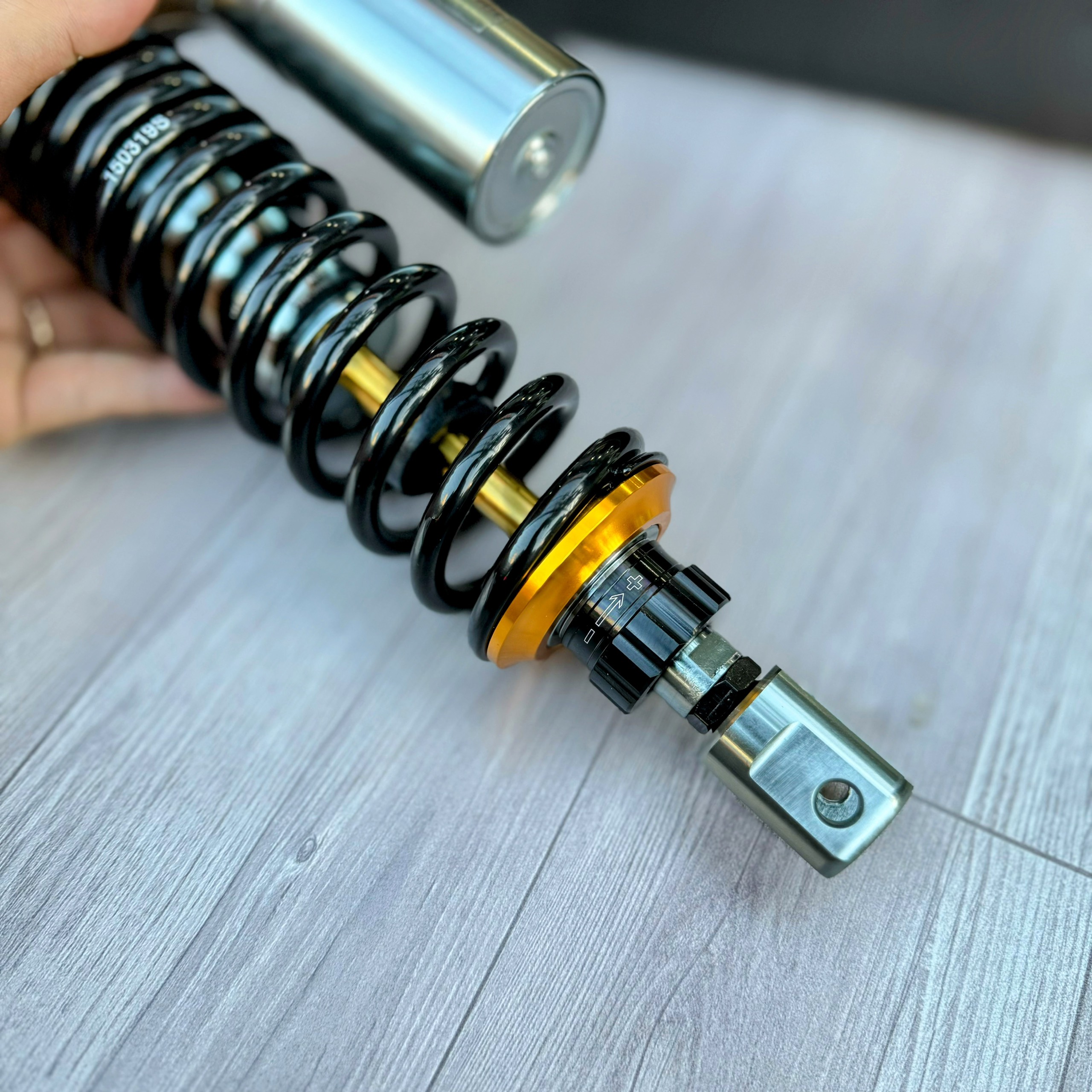 Phuộc vario click bình dầu trên ohlins , Nitron A50