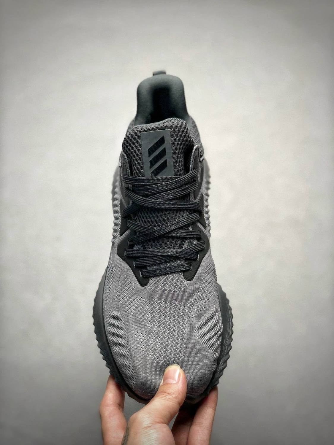 GIÀY ADIDAS ALPHABOUNCE BEYOND