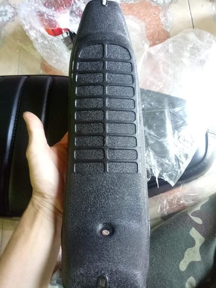 đồ nhựa xe máy honda chaly ( lượn giữa)