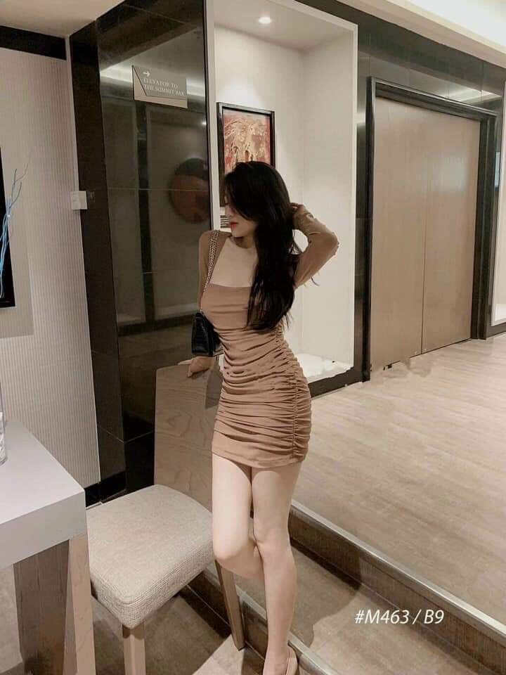 Đầm body tay dài cổ vuông xinh xắn.fashionlyly