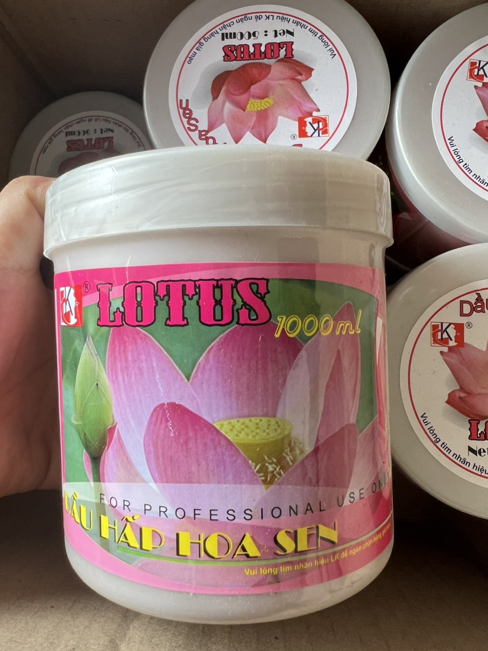 HẤP DẦU HOA SEN MỀM MƯỢT 1000ml
