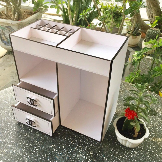 khay tủ kệ đựng mỹ phẩm, trang sức size 30cm