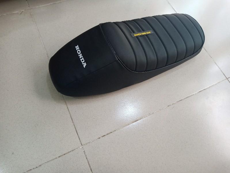 yên xe 67 độ xọc ngan