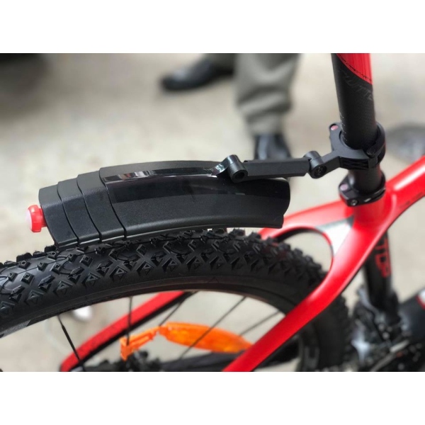 Mua ❣┇  Chắn bùn rút cho xe đạp thể thao Retrospec có đèn hậu