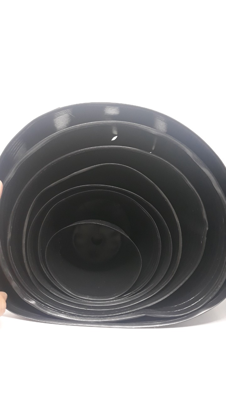 Combo 100c chậu nhựa mềm màu đen ươm cây C2 ( KT 6.5x6)