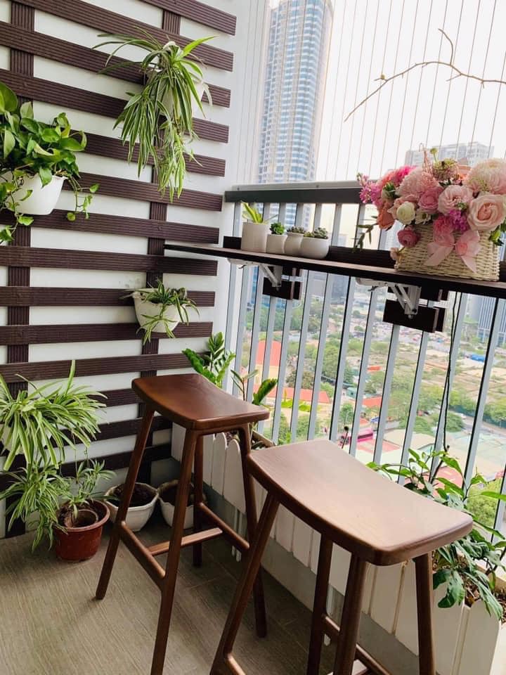 Ghế quầy bar gỗ sồi phong cách Châu Âu (cao 60 cm)