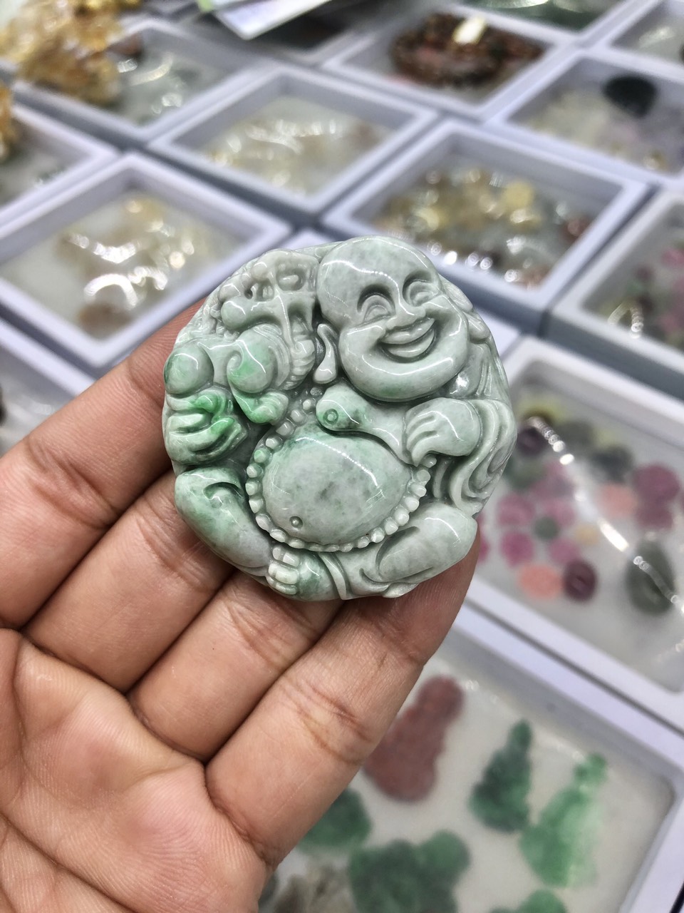 Mặt dây chuyền phật Di Lặc cõng Tỳ Hưu đá ngọc cẩm thạch