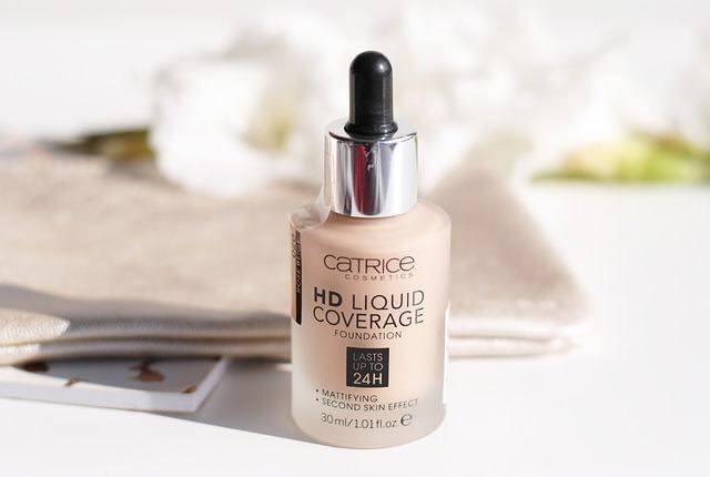 Kem Nền Catrice HD Liquid Coverage Foundation