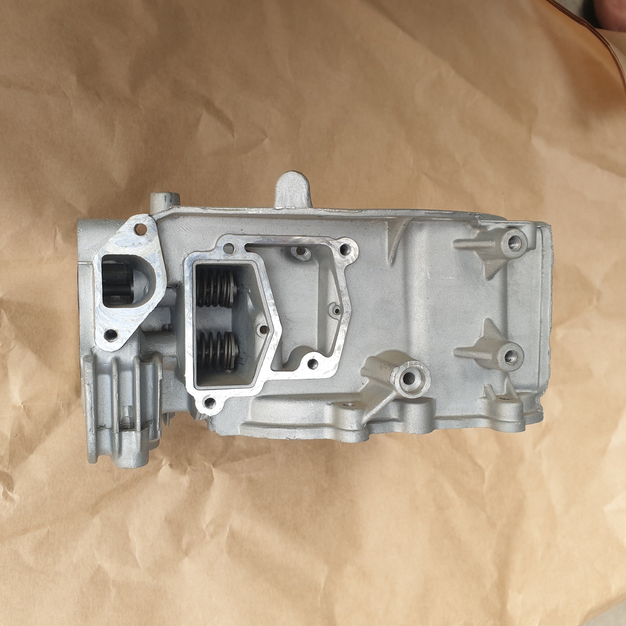 Bộ Lốc - Vách động cơ xăng 152F