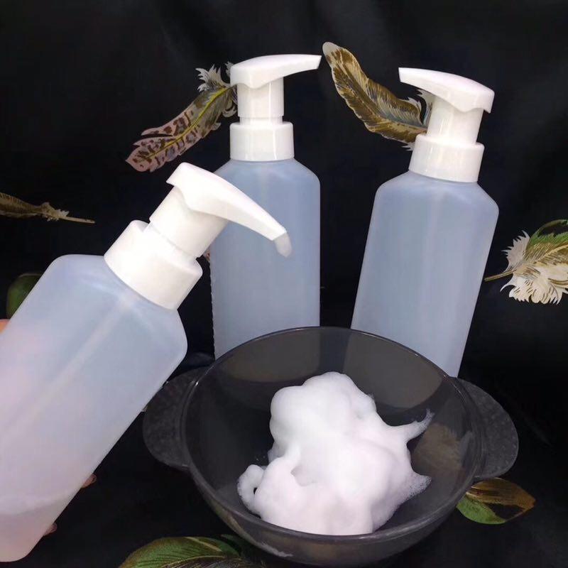 [HCM]Bình xịt tạo bọt Charmvit 180ml