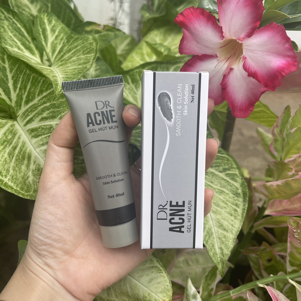 Gel Hút Mụn Tro Núi Lửa Thần Thánh Dr Acne 40ml - Lột Mụn Hiệu Quả