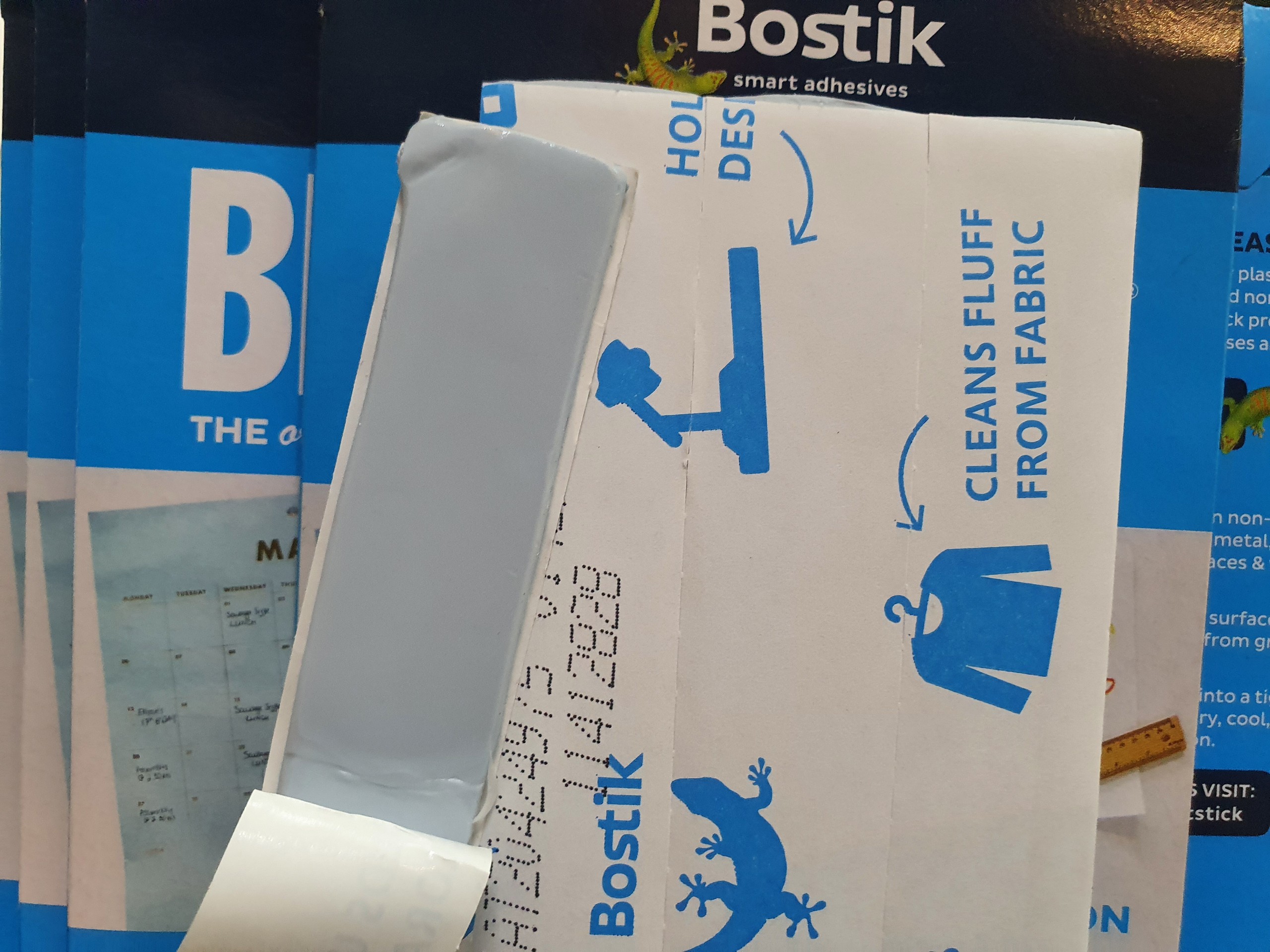 Blutack Dán Poster 75G ( Xanh )